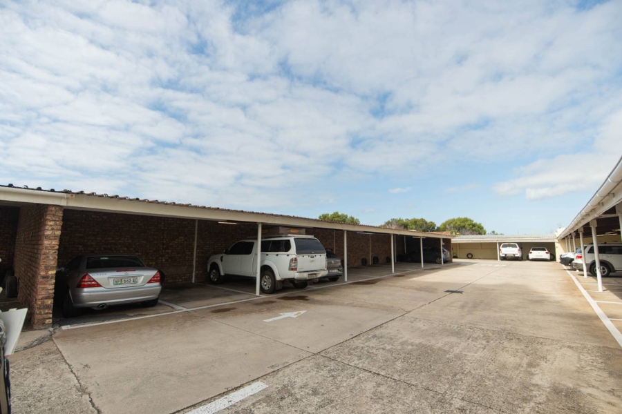 2 Bedroom Property for Sale in Humewood Eastern Cape